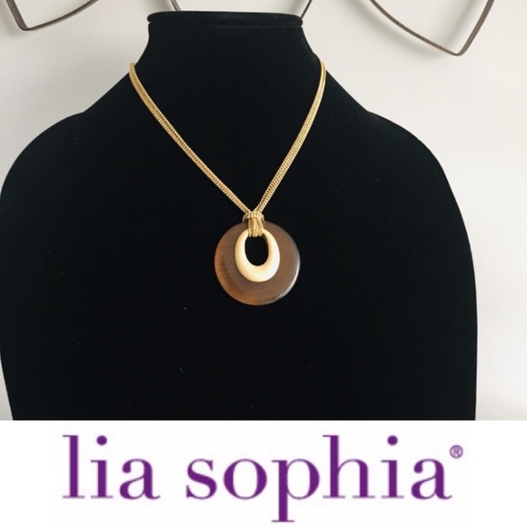 Lia Sophia Brown Round Pendant Short Necklace